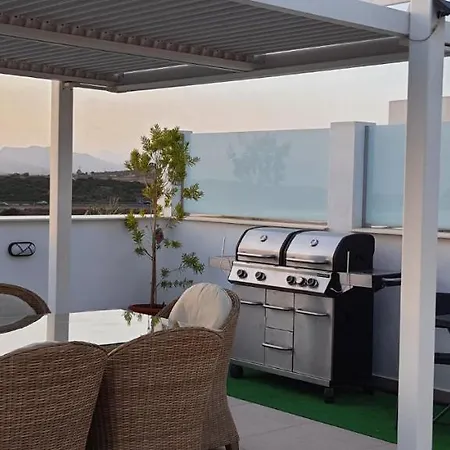 Baviera Hills Holiday Apartment *